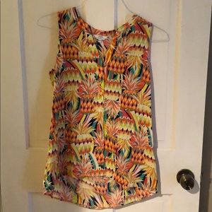 Sleeveless top